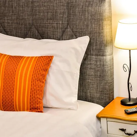 Noblesse House Hotel
