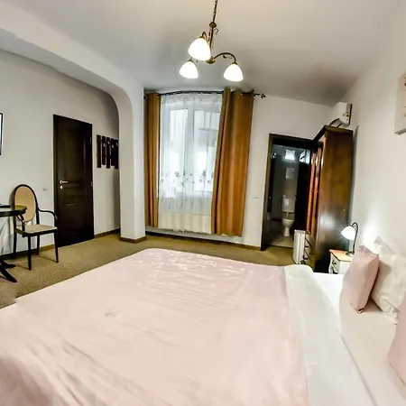 Noblesse House Hotel Deva