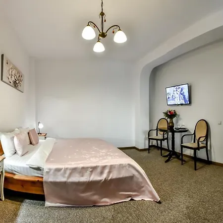 Hotel Noblesse House 3*